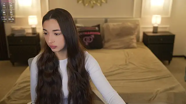 Snapshot of Cassy-Celestial_ chatting on 11/26/25, 08:36 Cassy-Celestial online show from 11/26/25, 08:36