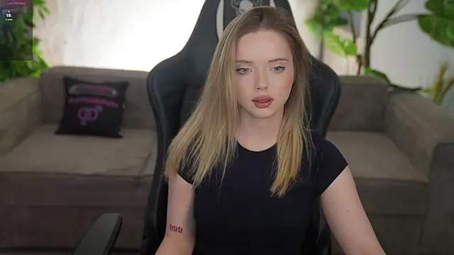 Cassy-Celestial  online show from 02/19/26, 08:33