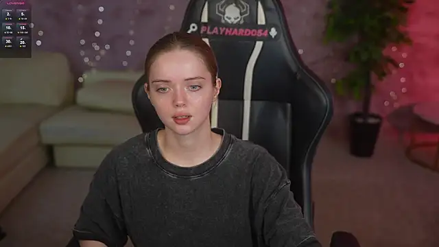 Snapshot of Cassy-Celestial_ chatting on 07/19/26, 07:28 Cassy-Celestial online show from 07/19/26, 07:28