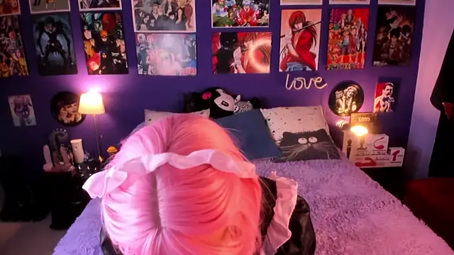 anne cross online show from 09/17/25, 09:39