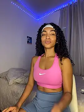 Snapshot of nicoleebony1 chatting on 10/27/25, 07:26 nicoleebony1 online show from 10/27/25, 07:26