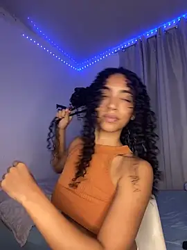 Snapshot of nicoleebony1 chatting on 10/11/25, 09:49 nicoleebony1 online show from 10/11/25, 09:49