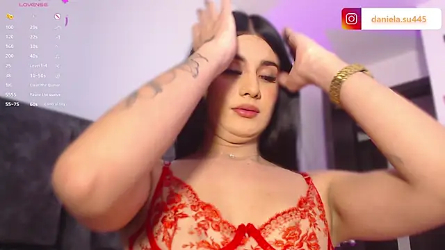 milan delrey online show from 12/22/25, 07:19