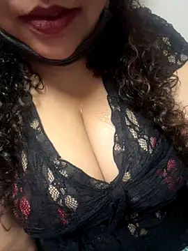 Snehameowwxh online show from 11/15/25, 03:49