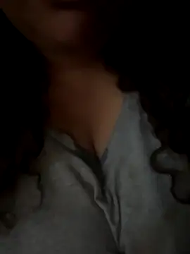 Snapshot of Snehameoww@xh chatting on 11/07/25, 11:04 Snehameowwxh online show from 11/07/25, 11:04