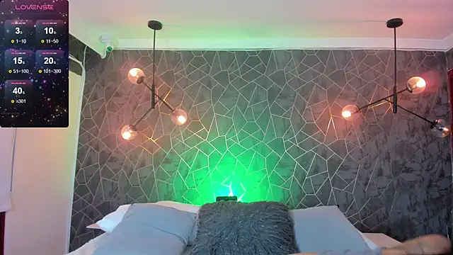 Snapshot of leigh-angels chatting on 10/20/25, 11:27 leigh-angels online show from 10/20/25, 11:27