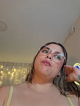 Juliietha servas online show from 03/15/26, 01:23