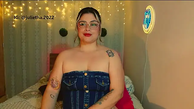 Juliietha servas online show from 04/06/26, 11:39