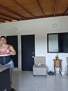 Snapshot of Juliietha_servas chatting on 06/25/26, 05:29 Juliietha servas online show from 06/25/26, 05:29