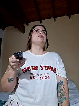 Juliietha servas online show from 10/02/25, 01:20