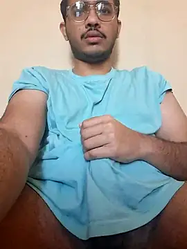 Snapshot of alesssterling chatting on 01/17/25, 06:26 alesssterling online show from 01/17/25, 06:26