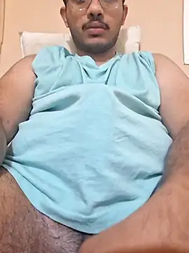 Snapshot of alesssterling chatting on 01/16/25, 04:28 alesssterling online show from 01/16/25, 04:28