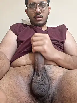 Snapshot of alesssterling chatting on 02/25/25, 03:53 alesssterling online show from 02/25/25, 03:53