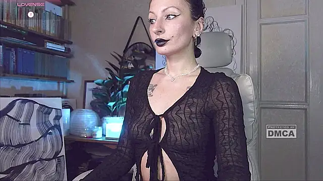 Snapshot of _owner chatting on 03/13/25, 06:01 owner online show from 03/13/25, 06:01