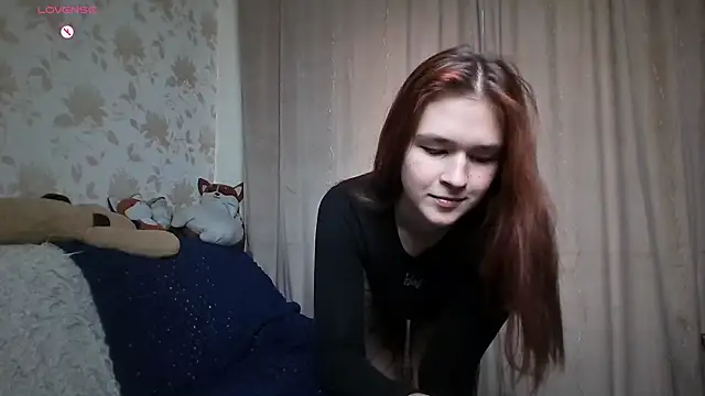 Snapshot of MargoFoxy chatting on 10/06/25, 12:28 MargoFoxy online show from 10/06/25, 12:28