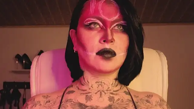 Olivia seex online show from 11/06/25, 01:37