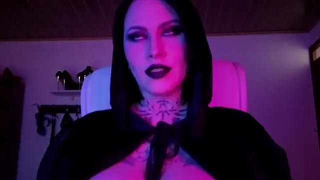 Snapshot of Olivia_seex chatting on 10/01/25, 01:26 Olivia seex online show from 10/01/25, 01:26
