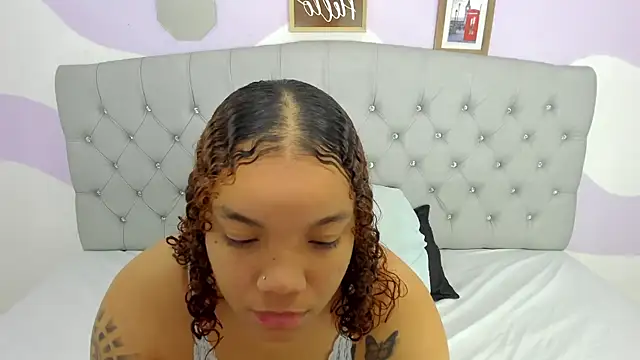 BRIYITHMENA online show from 04/11/26, 01:26