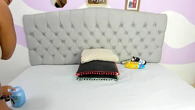 BRIYITHMENA online show from 09/23/25, 01:18