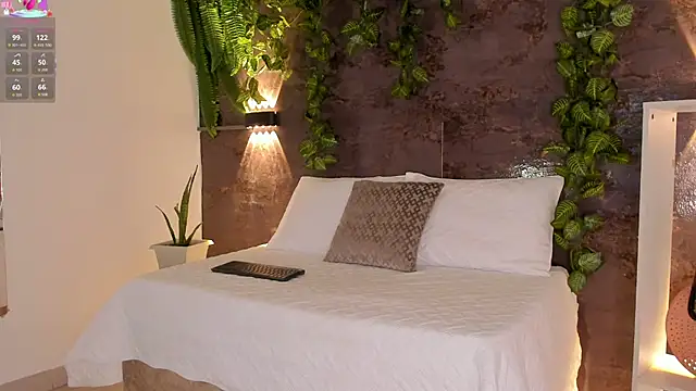 emily hunter12 online show from 03/16/26, 12:42