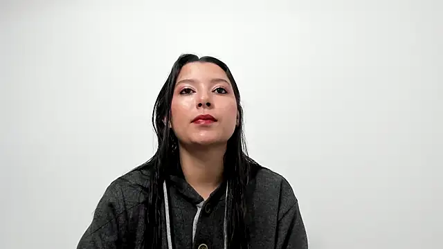 cami-01 online show from 11/07/25, 08:46