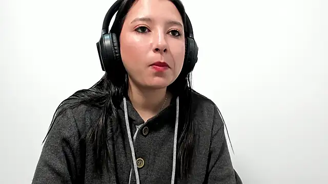 cami-01 online show from 11/23/25, 03:00