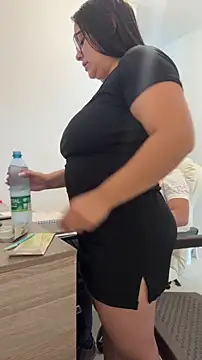 Sol biglips online show from 12/16/25, 03:49