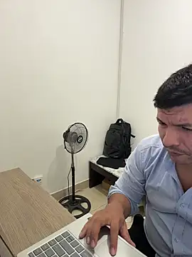 Sol biglips online show from 02/14/26, 02:06