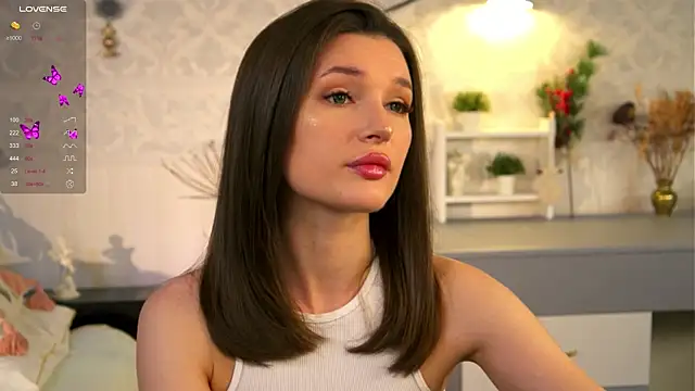 Snapshot of Eva_Golden chatting on 01/06/25, 03:40 Eva Golden online show from 01/06/25, 03:40