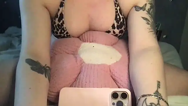 femmefatalebabe online show from 03/29/26, 05:25