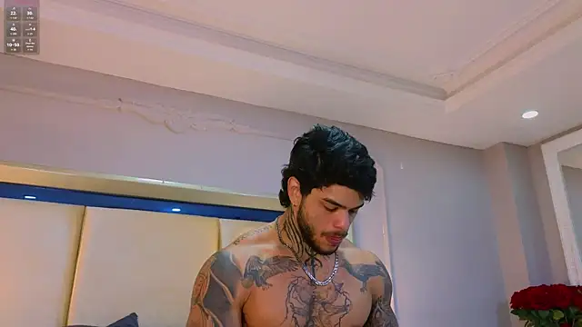 Snapshot of ray_coopers chatting on 11/05/25, 02:03 ray coopers online show from 11/05/25, 02:03