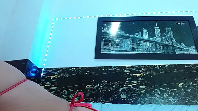 Snapshot of Naturalboobss chatting on 02/27/26, 07:14 Naturalboobss online show from 02/27/26, 07:14