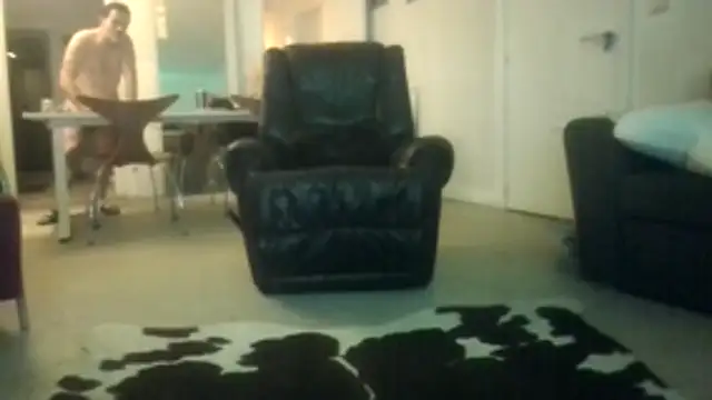 Snapshot of oopsxx chatting on 11/29/25, 12:11 oopsxx online show from 11/29/25, 12:11