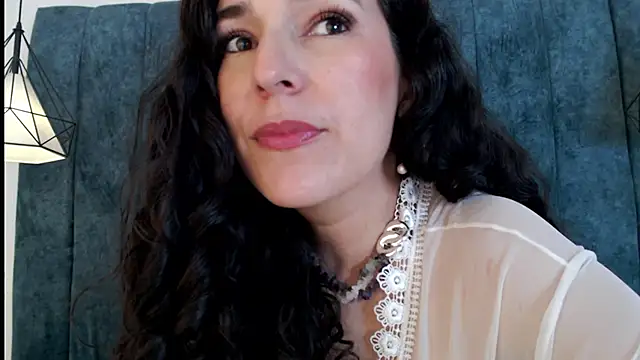 Snapshot of selem_hadid chatting on 03/01/25, 08:32 selem hadid online show from 03/01/25, 08:32
