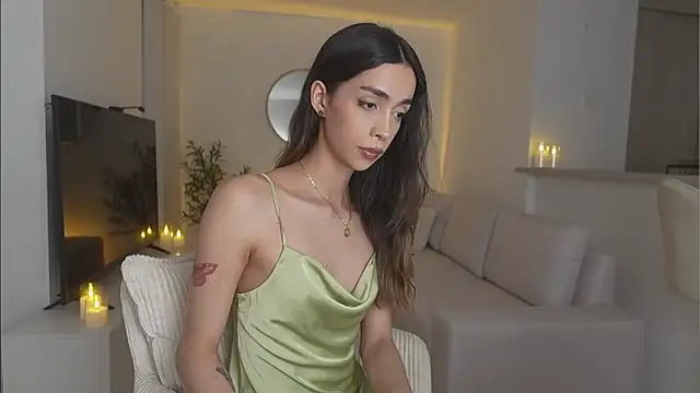 Emmavr online show from 04/07/26, 02:24