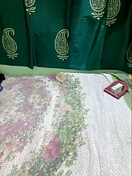 NEHA-DESHI online show from 10/01/25, 09:29