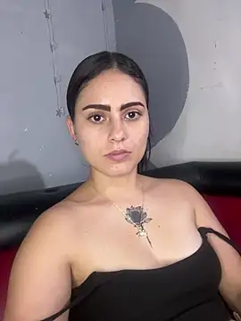 Azuna25 online show from 06/17/26, 12:21
