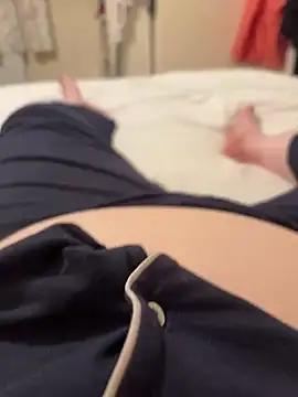 Snapshot of curvygirll2 chatting on 01/12/25, 11:47 curvygirll2 online show from 01/12/25, 11:47