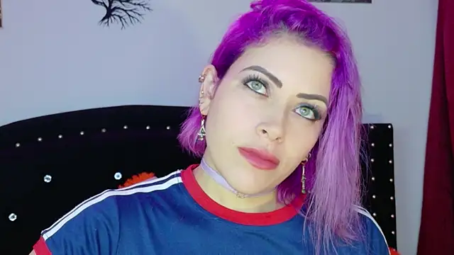 Natalia Montoya online show from 05/08/26, 10:46