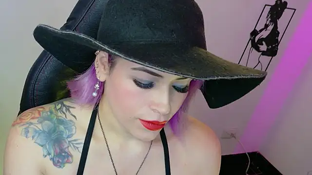 Snapshot of Natalia_Montoya chatting on 06/20/26, 09:47 Natalia Montoya online show from 06/20/26, 09:47