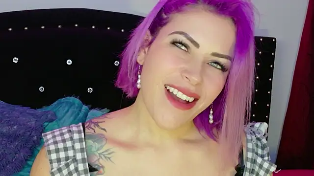 Natalia Montoya online show from 05/05/26, 11:52