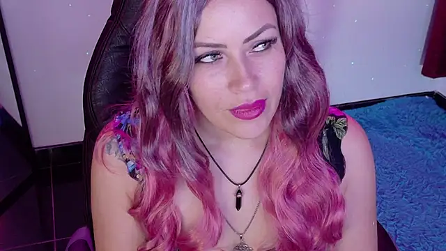 Natalia Montoya online show from 09/23/25, 02:51