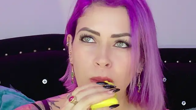 Natalia Montoya online show from 05/07/26, 10:46