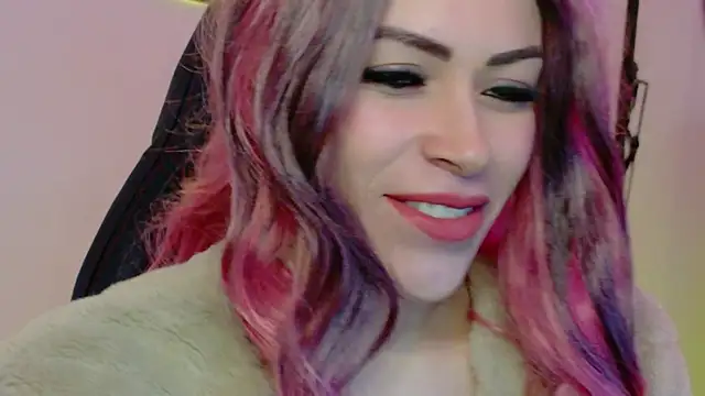 Snapshot of Natalia_Montoya chatting on 07/13/26, 10:25 Natalia Montoya online show from 07/13/26, 10:25