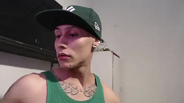 Snapshot of bix_couples chatting on 11/04/25, 02:59 bix couples online show from 11/04/25, 02:59