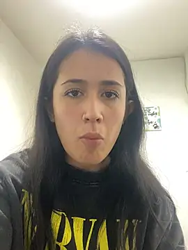 AnithaFigueroa1 online show from 02/05/25, 01:04