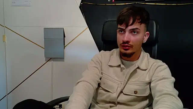 BrandonTate online show from 04/05/26, 06:42