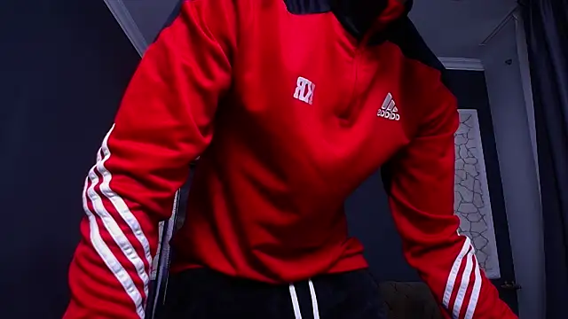 Snapshot of BrandonTate chatting on 11/11/25, 12:00 BrandonTate online show from 11/11/25, 12:00