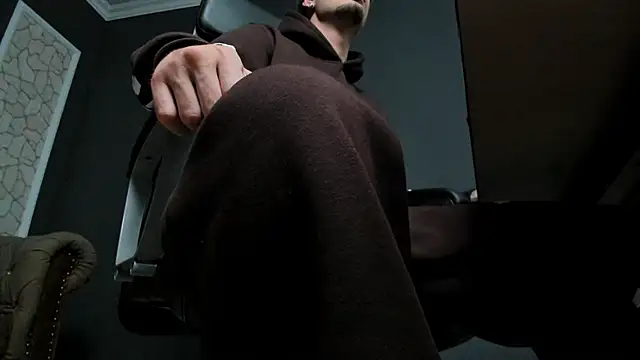 BrandonTate online show from 12/19/25, 12:29