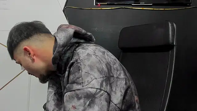 BrandonTate online show from 03/29/26, 06:48